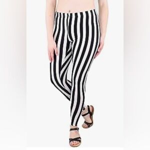 NEW - CARNIVAL Women's Full-Length Printed Soft Microfiber Legging. X-Large.